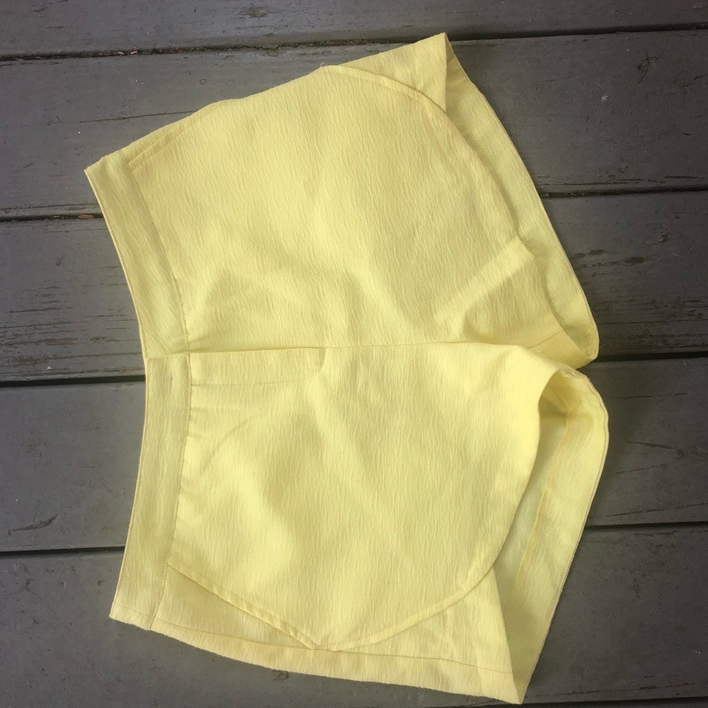 Loveriche boutique shorts